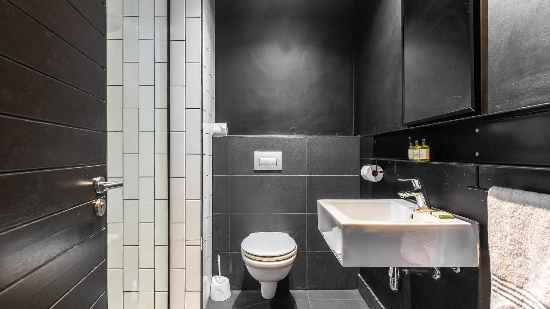Apartment 414 Wex1 By Perch Stays With Daily Housekeeping Cape Town South Africa